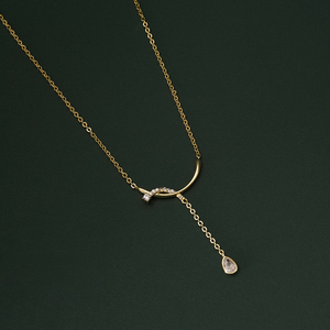 Minimalist Curve Teardrop Necklace
