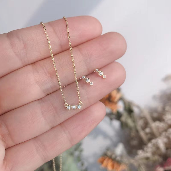 Dainty Round Stone Charm Necklace