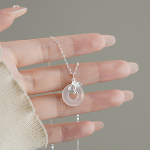 Agate Ginkgo Leaf Pendant Necklace