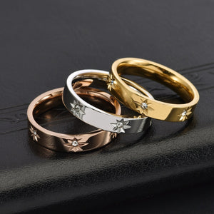 Anello Minimalista a Fascia Sovrapposta a Stella