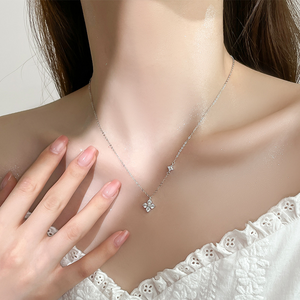 Dainty Four Leaf Flower Pendant Necklace