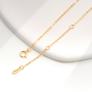 Dainty Maple Leaf Pendant Necklace