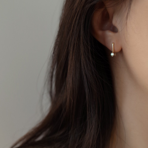 Dainty Geometric Huggie Hoop Earrings