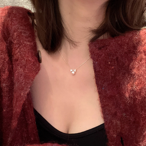 Sweet Pearl Bow Pendent Necklace