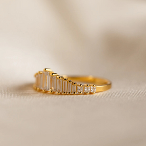 Dainty Crystal Chandelier Statement Ring