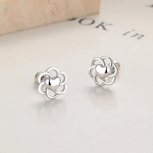 Dainty Flower Heart Stud Earrings