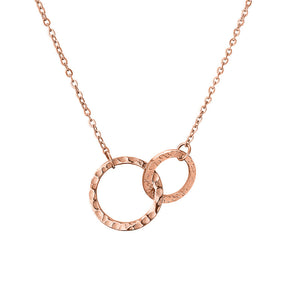 Interlocking Mismatch Ring Pendant Necklace