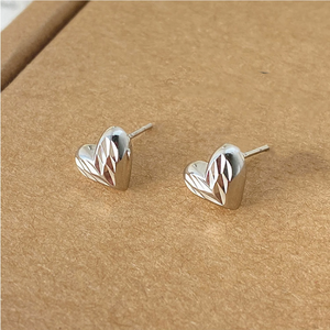 Dainty Tiny Gold Heart Stud Earrings