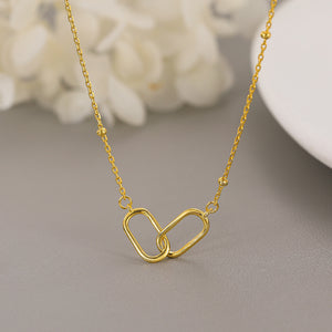 Interlocking Oval Ring Pendant Necklace