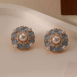 Vintage Pearl Enamel Flower Stud Earrings