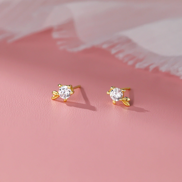 Minimalist Zircon Fish Stud Earrings