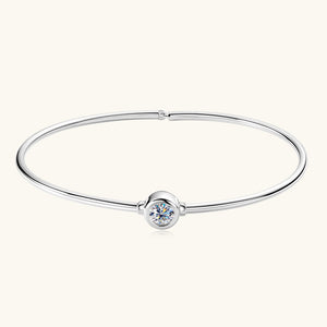 Solitaire Round-Cut  Moissanite Bangle Bracelet