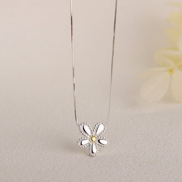 Silver Flower Pendant Necklace