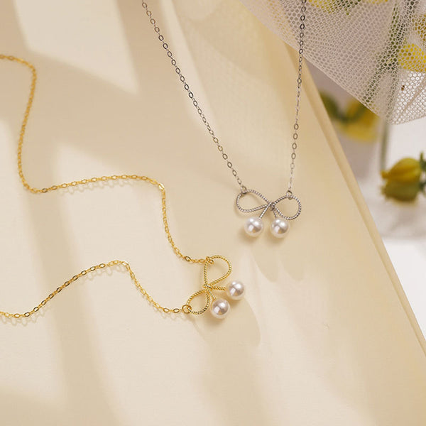 Bow Pearl Pendant Necklace