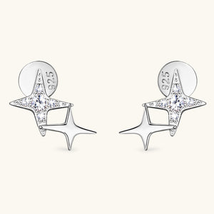 Boucles d'oreilles puces plates en forme d'étoile avec petite moissanite