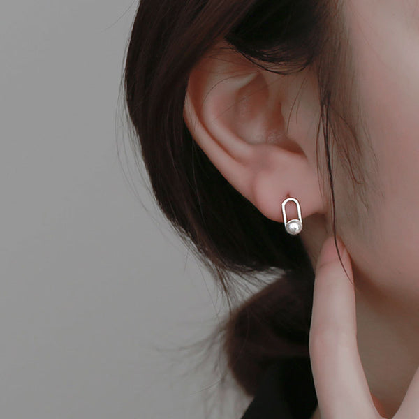 Pin Pearl Hoop Earrings