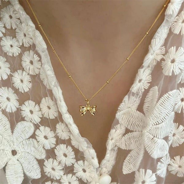 Dainty Bowknot Pendant Necklace