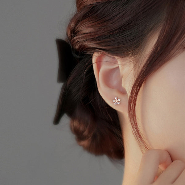 Cute Flower Stud Earrings