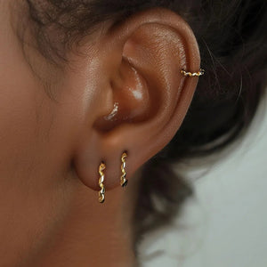 Minimalist Gold Twist Huggie Hoop Earrings