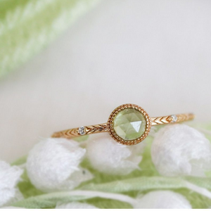 Anneau de contournement d'empilement de notes de musique