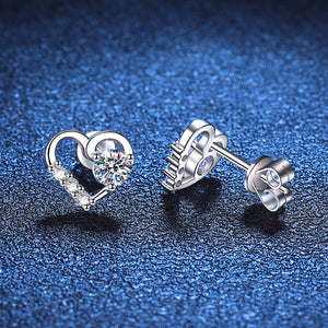 Boucles d'oreilles à tige en forme de cœur et moissanite pour mariage