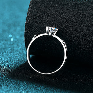 Solitaire Moissanite Heart Engagement Ring