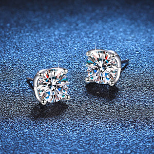 Boucles d'oreilles puces rondes en moissanite en forme de fleur pour mariage