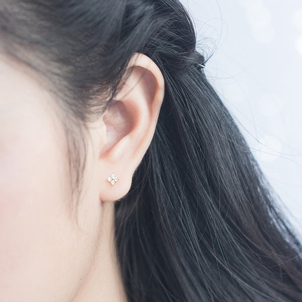 Four-Petal Flower Stud Earrings