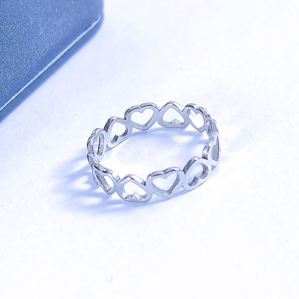 Hollow Out Heart Ring