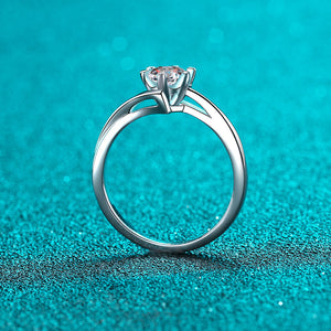 Solitaire Moissanite Twist Engagement Ring