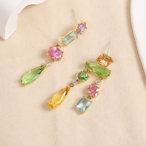 Maiglöckchen-Ohrhänger mit Haken