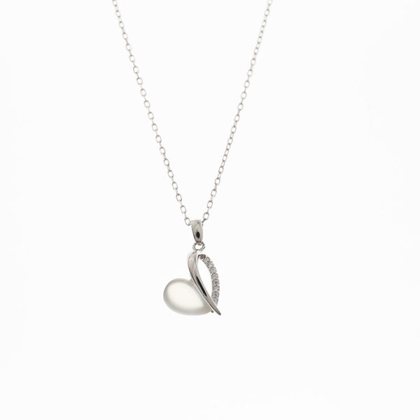 Heart Chalcedony Pendant Necklace