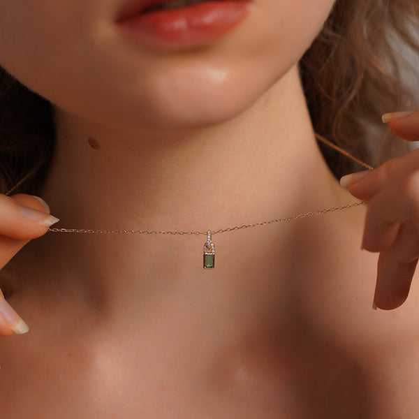 Green Gem Pendant Necklace