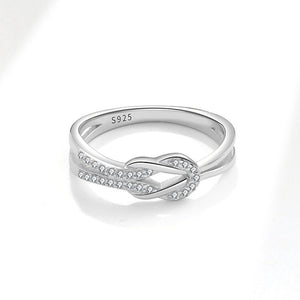 Dainty Knot Plain Split Shank Ring