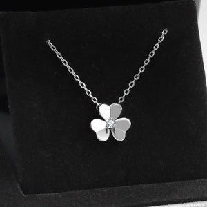 Dainty Clover Flower Charm Necklace