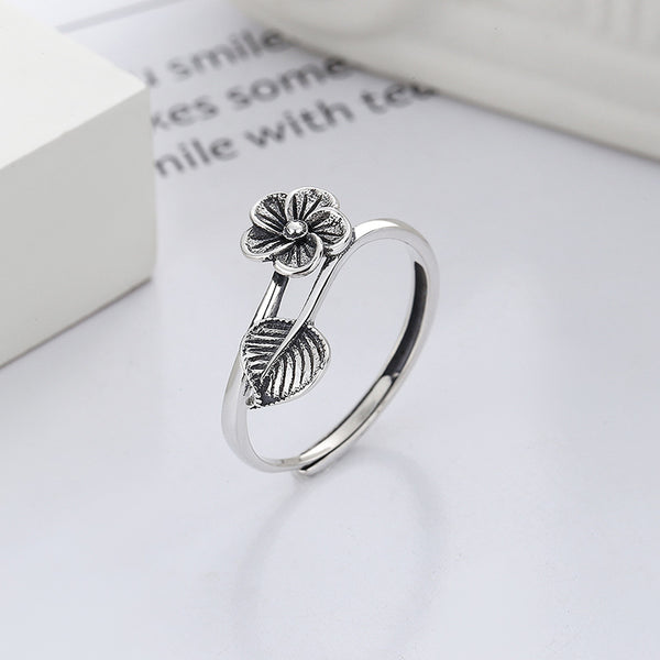 Silver Flower Leaf Ring