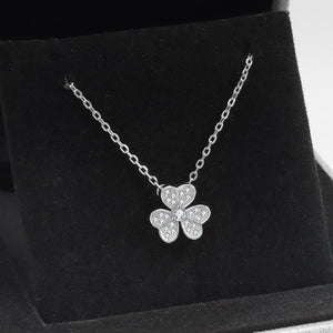 Dainty Clover Flower Charm Necklace