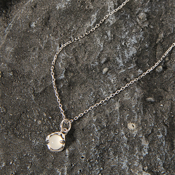 Irregular Agate Pendant Necklace