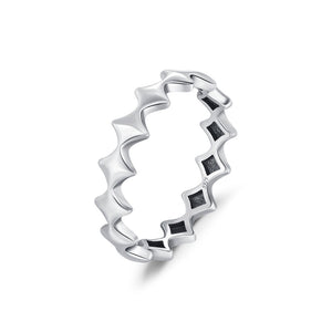 Vintage Star Motif Textured Linked Band Ring