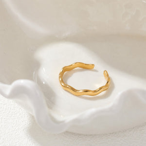 Organic Wavy Molten Band Two Open Ring Set