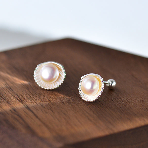 Pearl Seashell Stud Earrings