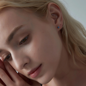 Piccoli Orecchini a Bottone con Occhio Turco Maligno