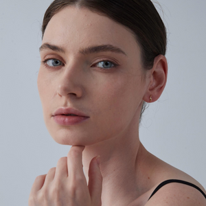 Blitzförmige Knorpelstecker