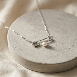 Classic Pearl Paperclip CZ Pendant Necklace