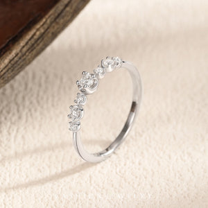 Graduated Round Moissanite Stack Band Ring