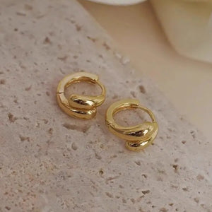Dainty Interlock Overlap Huggie Hoop Earrings