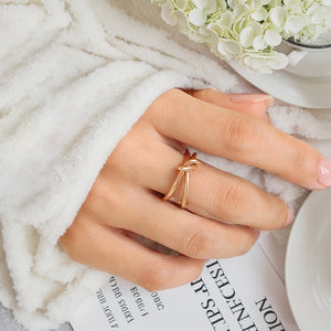 Minimalist Dual Band Tied Knot Stackable Ring