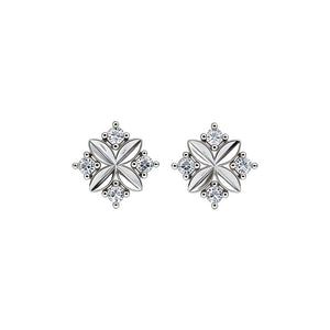 Dainty Carved Four Leaf Clover Stud Earrings