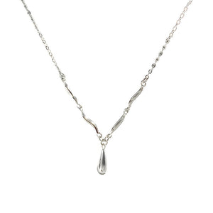 Curved Wave Teardrop Pendant Necklace