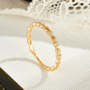 Tiny Moissanite Textured Leaf Vine Band Ring